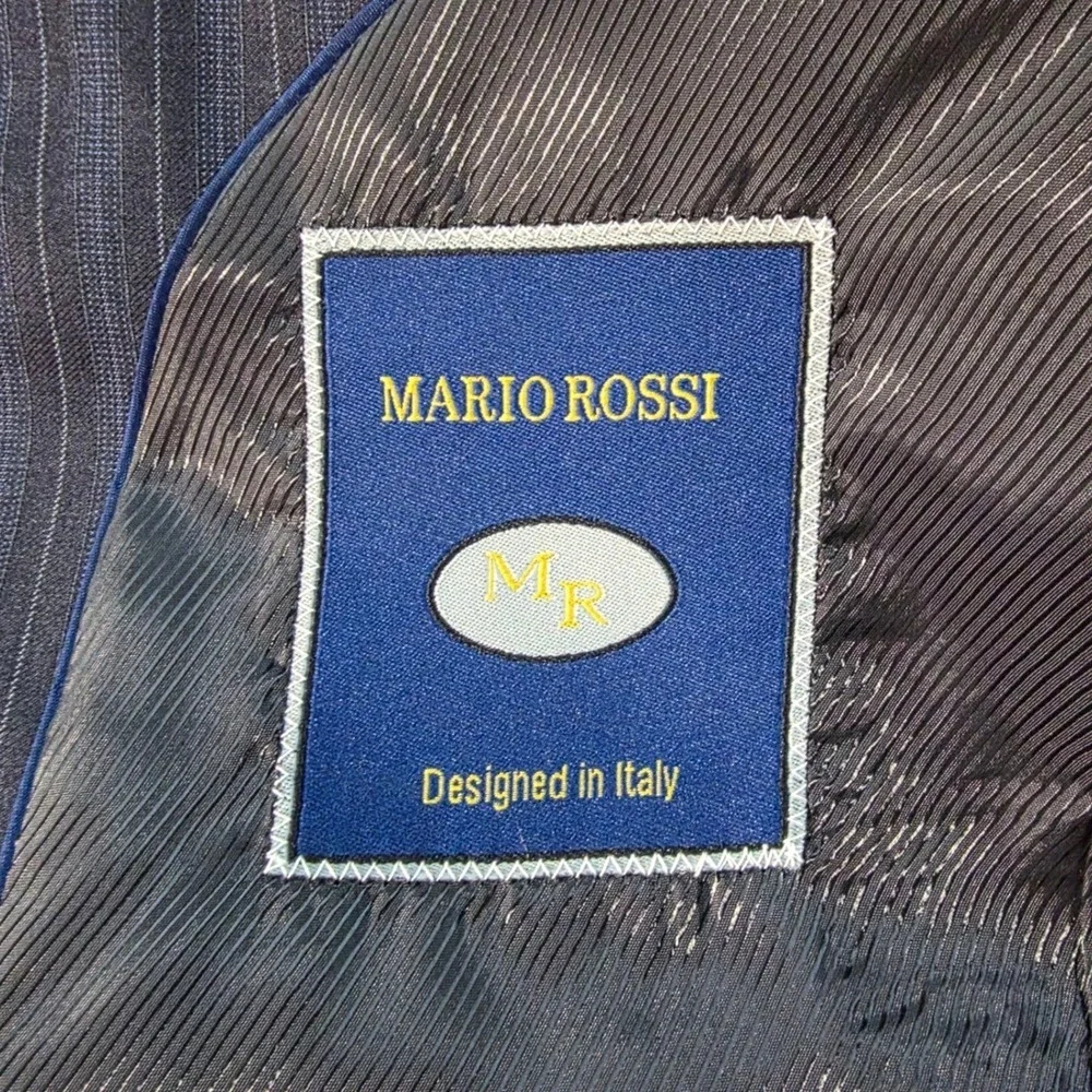 Mens Charcoal Grey Pinstripe Two Button Blazer Jacket Designed in Italy Size 40R
